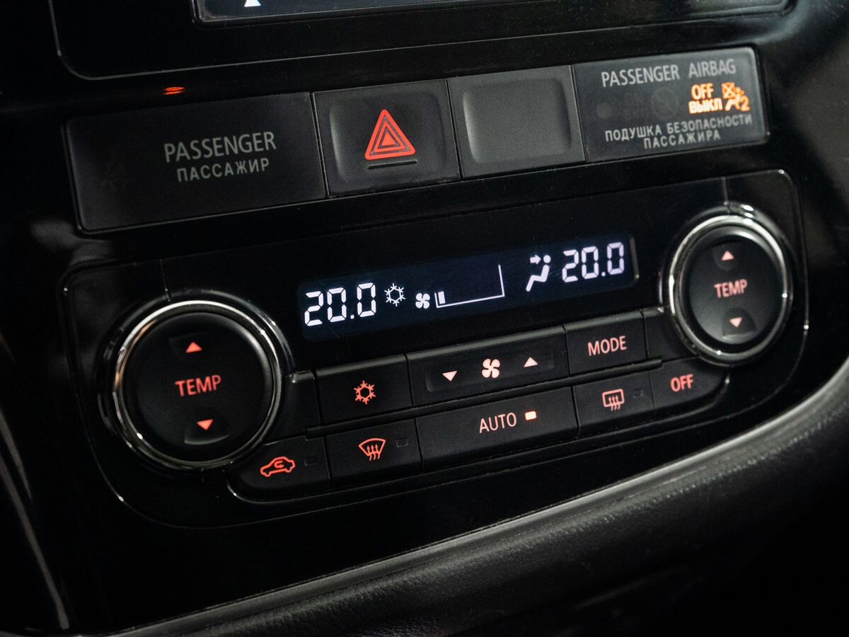 Mitsubishi Outlander 2016 - фото автомобиля