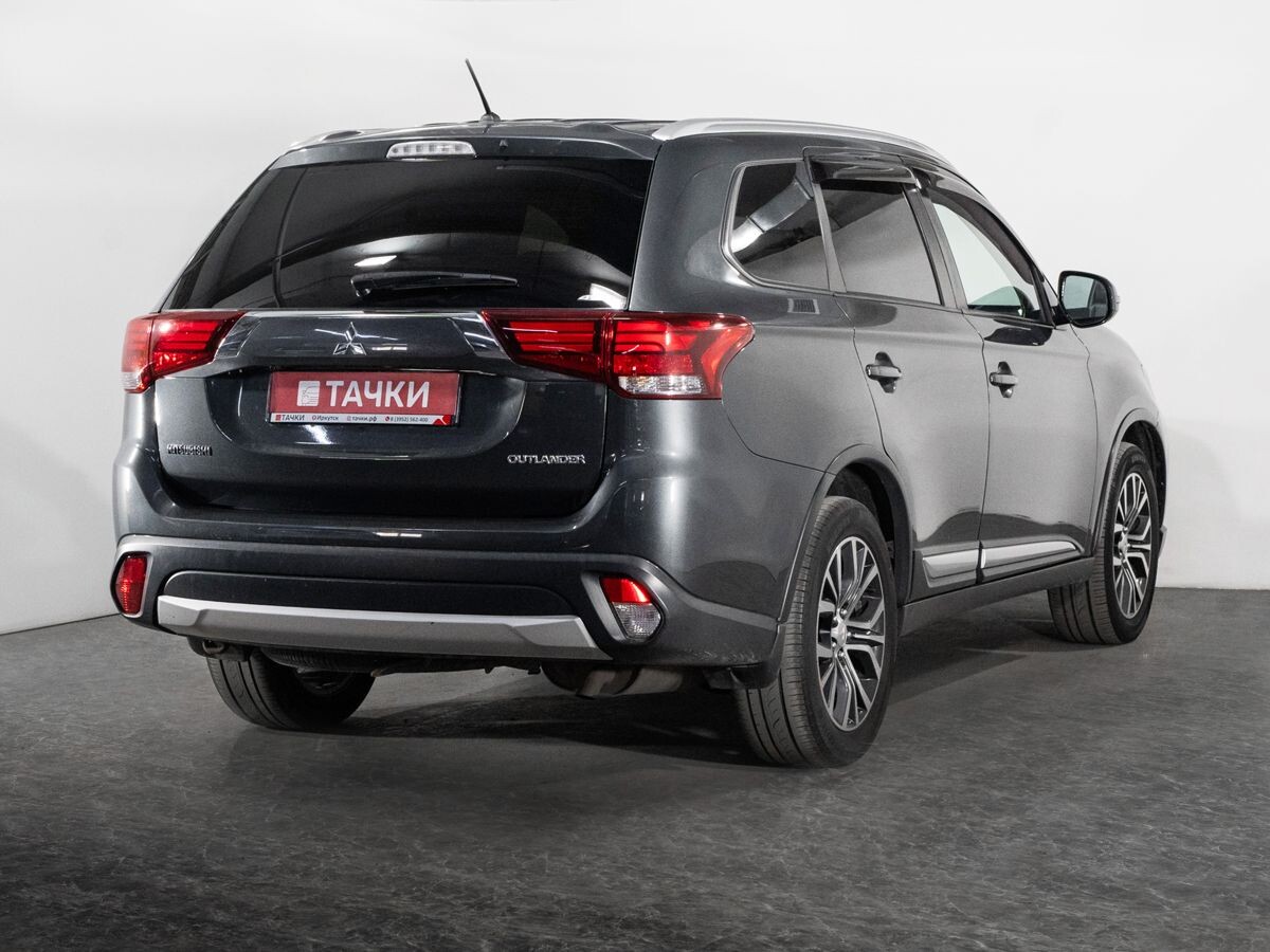Mitsubishi Outlander 2016 - фото автомобиля