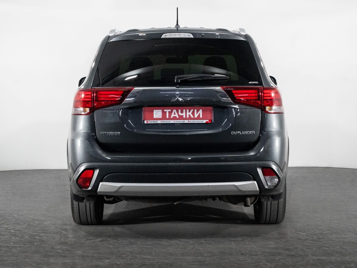 Mitsubishi Outlander 2016 - фото автомобиля