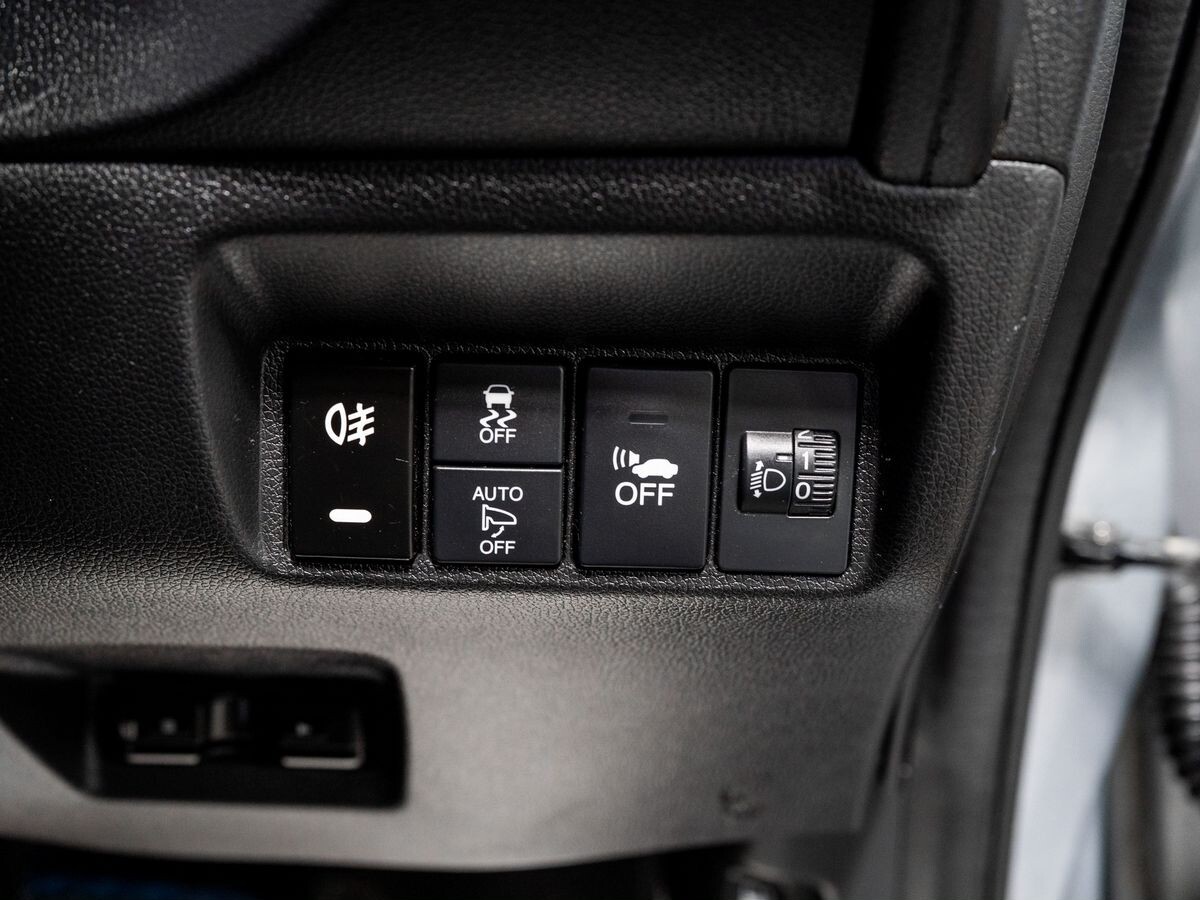Honda Shuttle 2016 - фото автомобиля