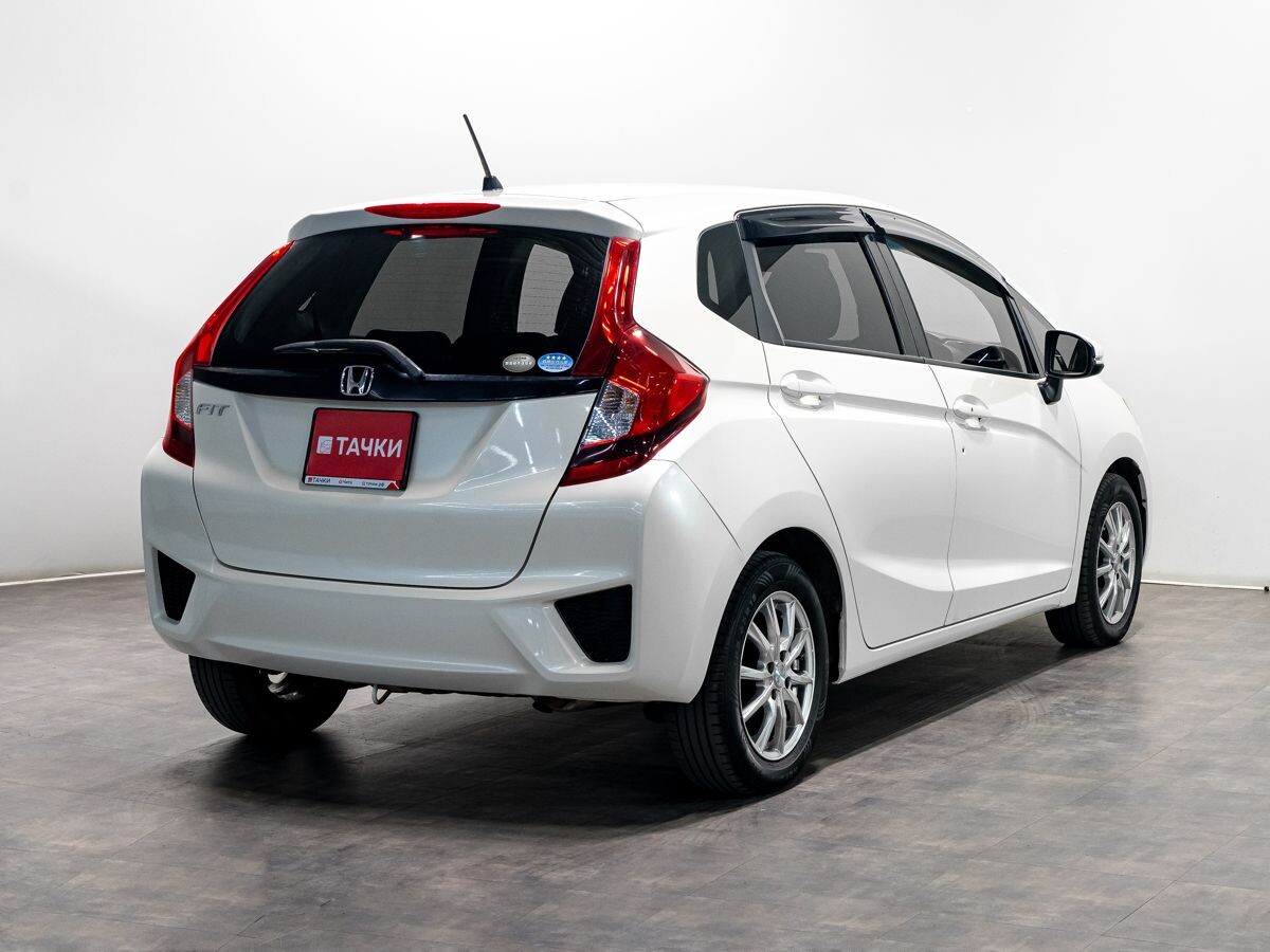 Honda Fit 2016 - фото автомобиля