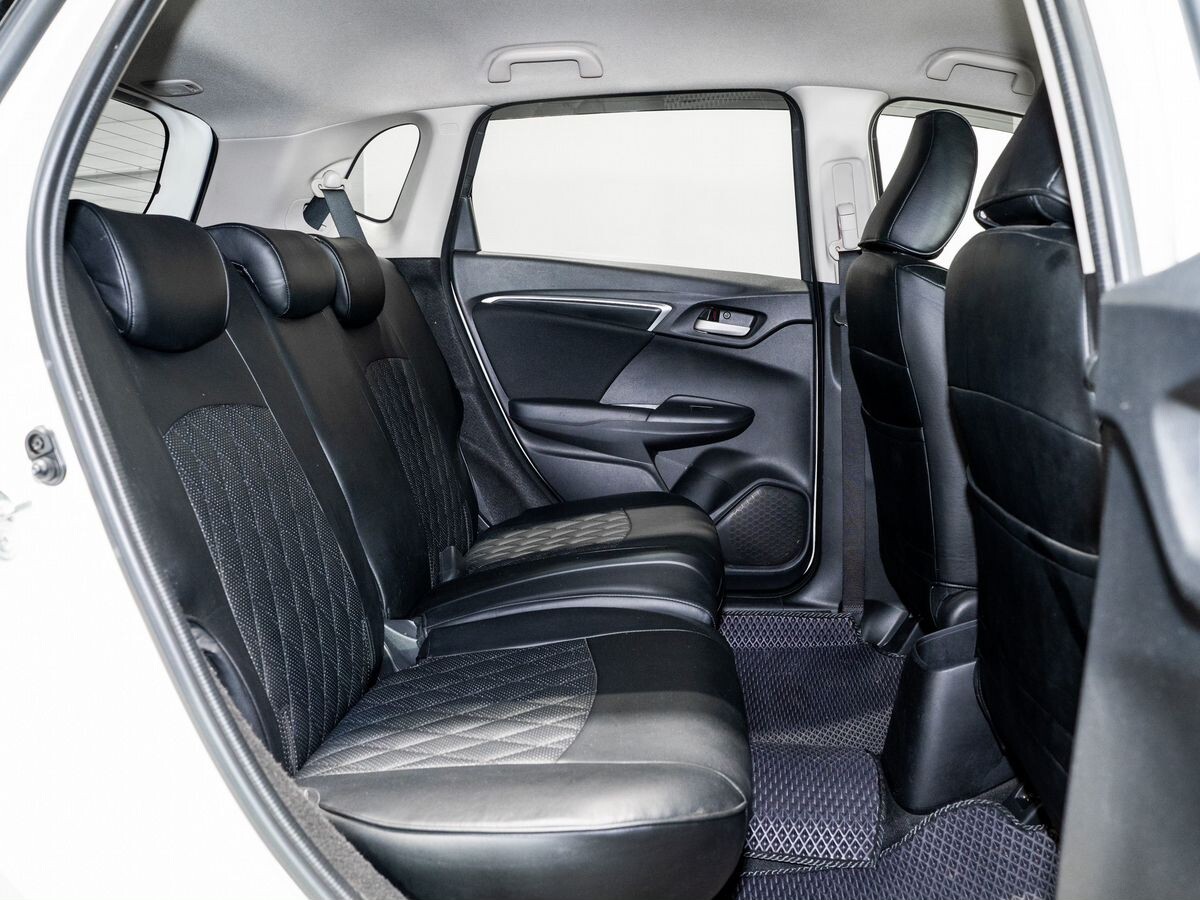 Honda Fit 2016 - фото автомобиля