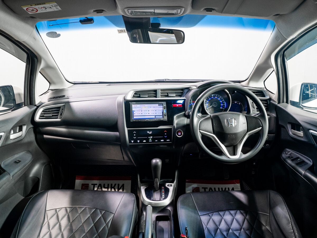 Honda Fit 2016 - фото автомобиля