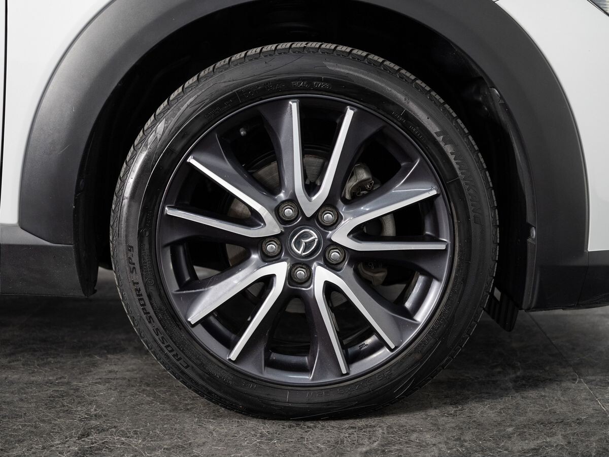 Mazda CX-3 2017 - фото автомобиля
