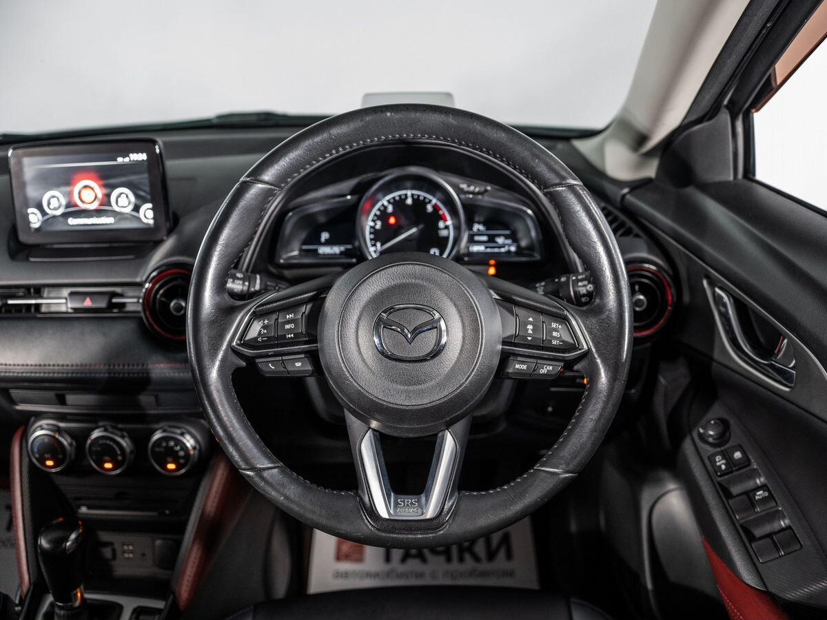 Mazda CX-3 2017 - фото автомобиля