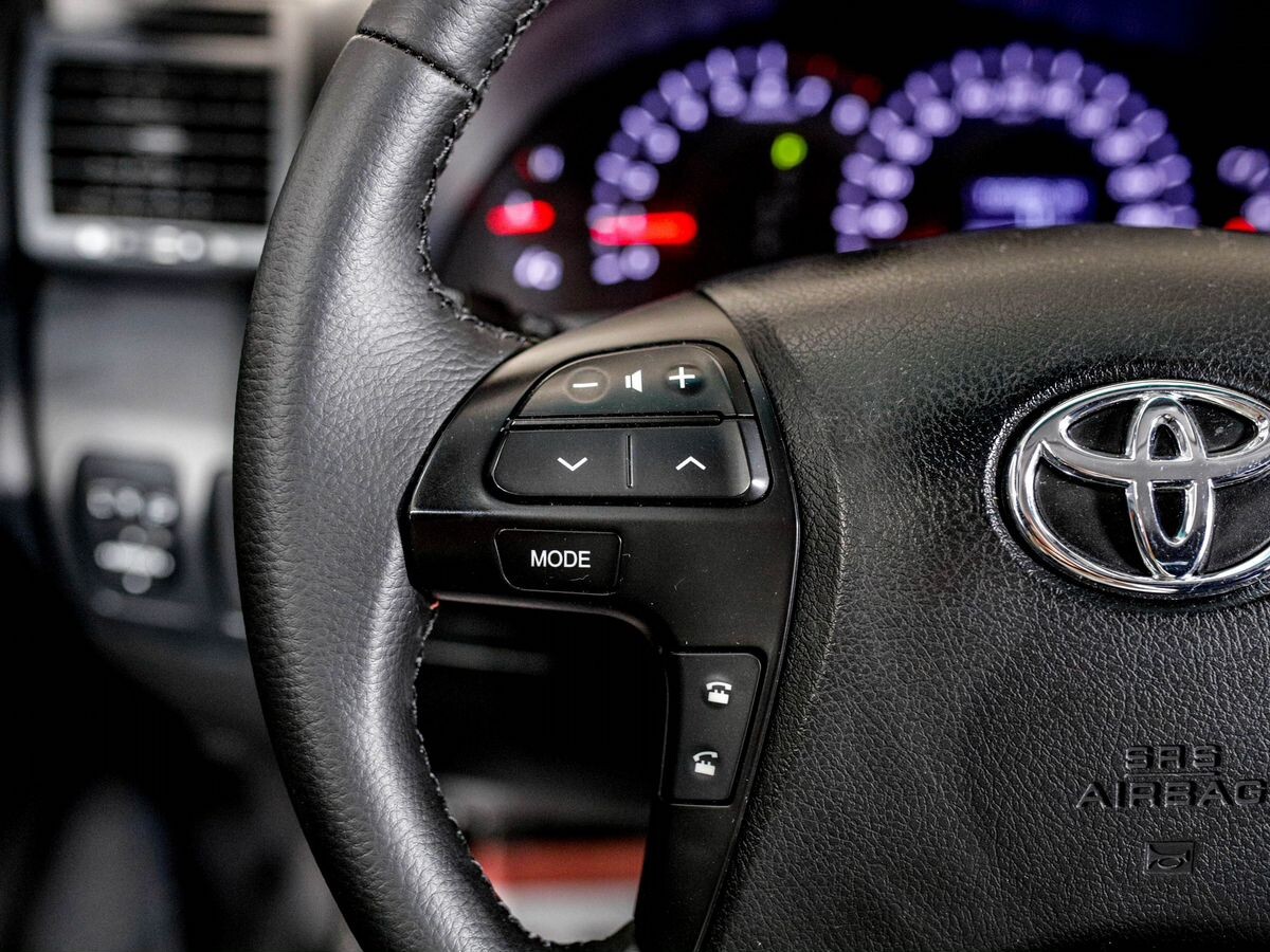 Toyota Camry 2009 - фото автомобиля