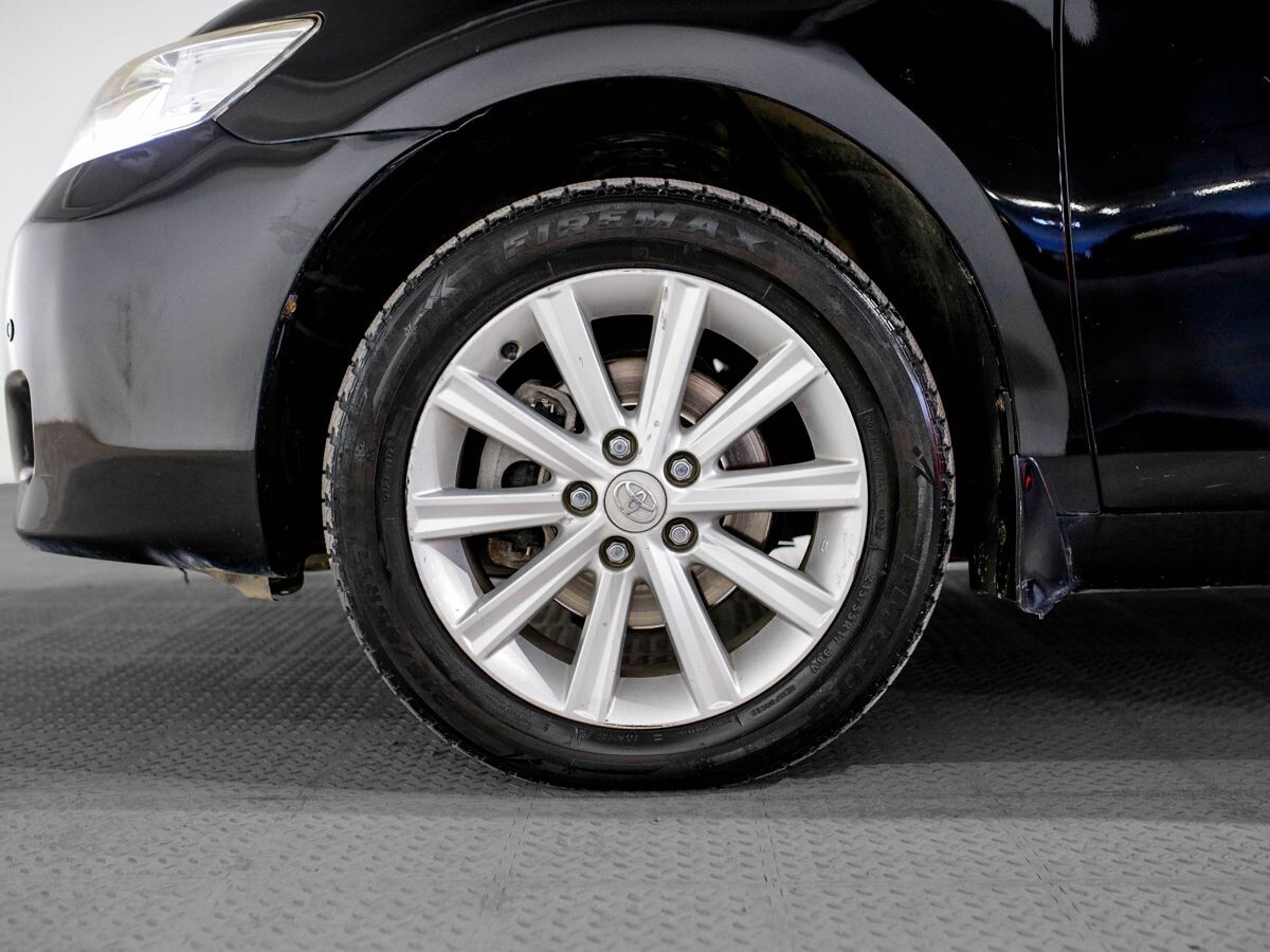 Toyota Camry 2009 - фото автомобиля