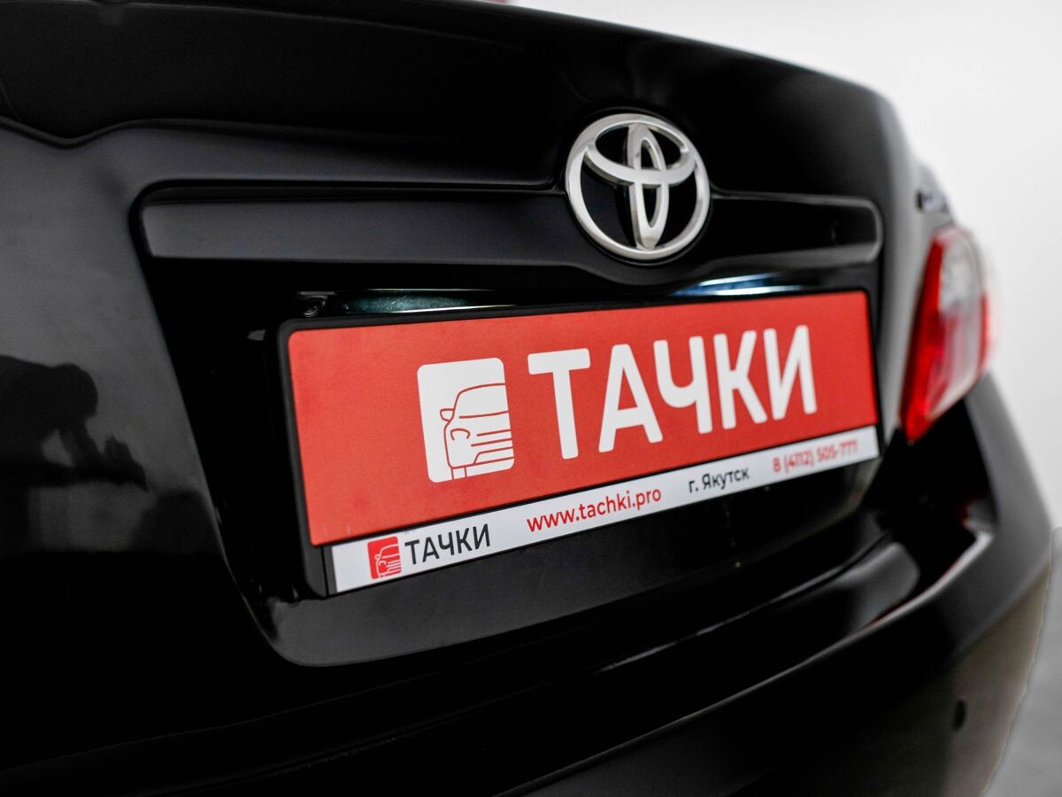 Toyota Camry 2009 - фото автомобиля