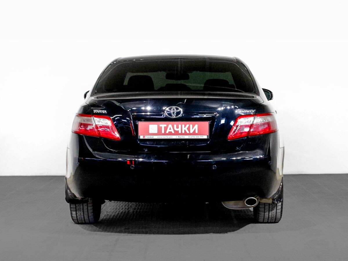 Toyota Camry 2009 - фото автомобиля