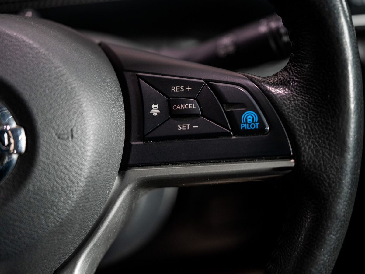 Nissan Serena 2018 - фото автомобиля