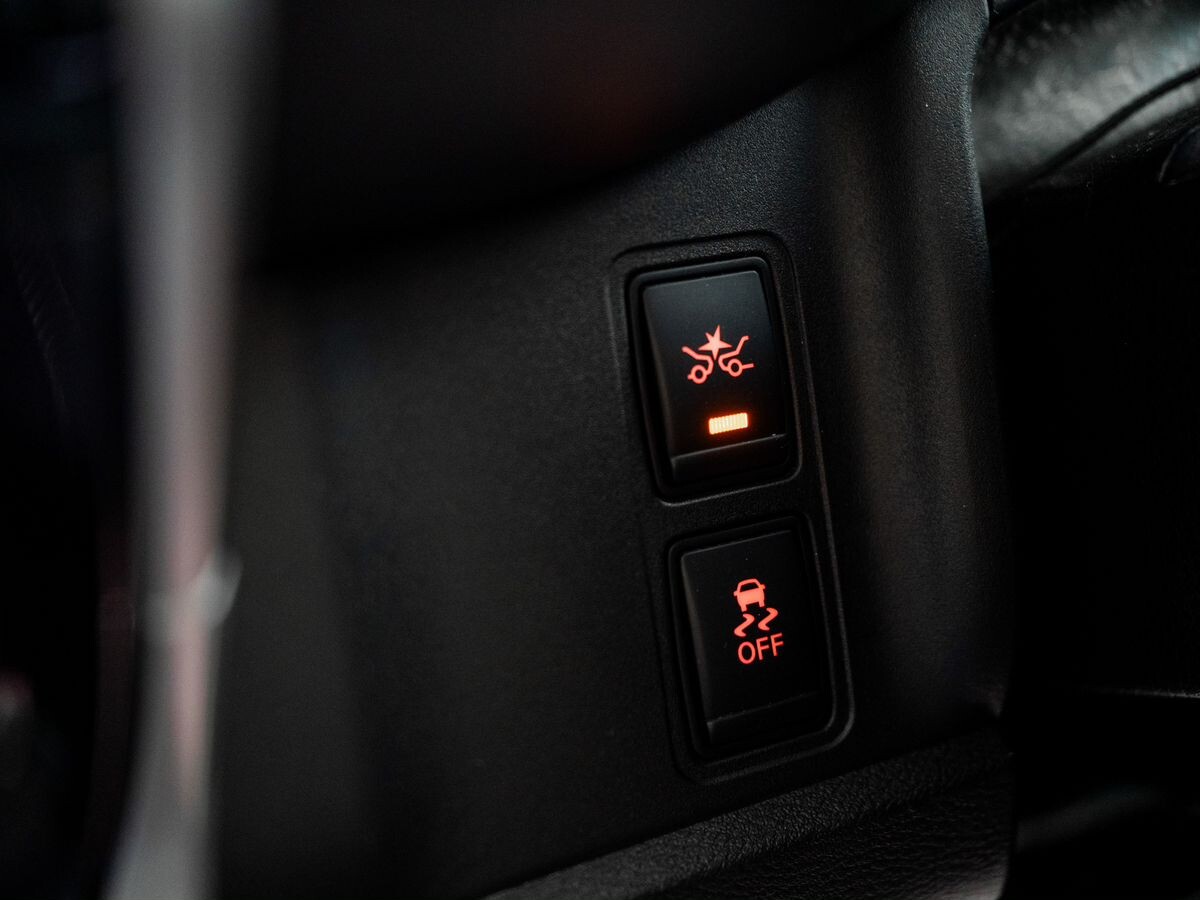 Nissan Serena 2018 - фото автомобиля