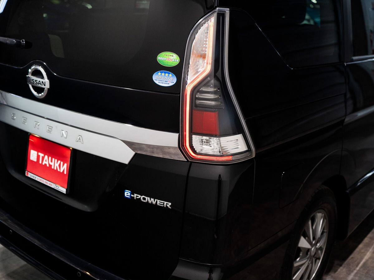 Nissan Serena 2018 - фото автомобиля