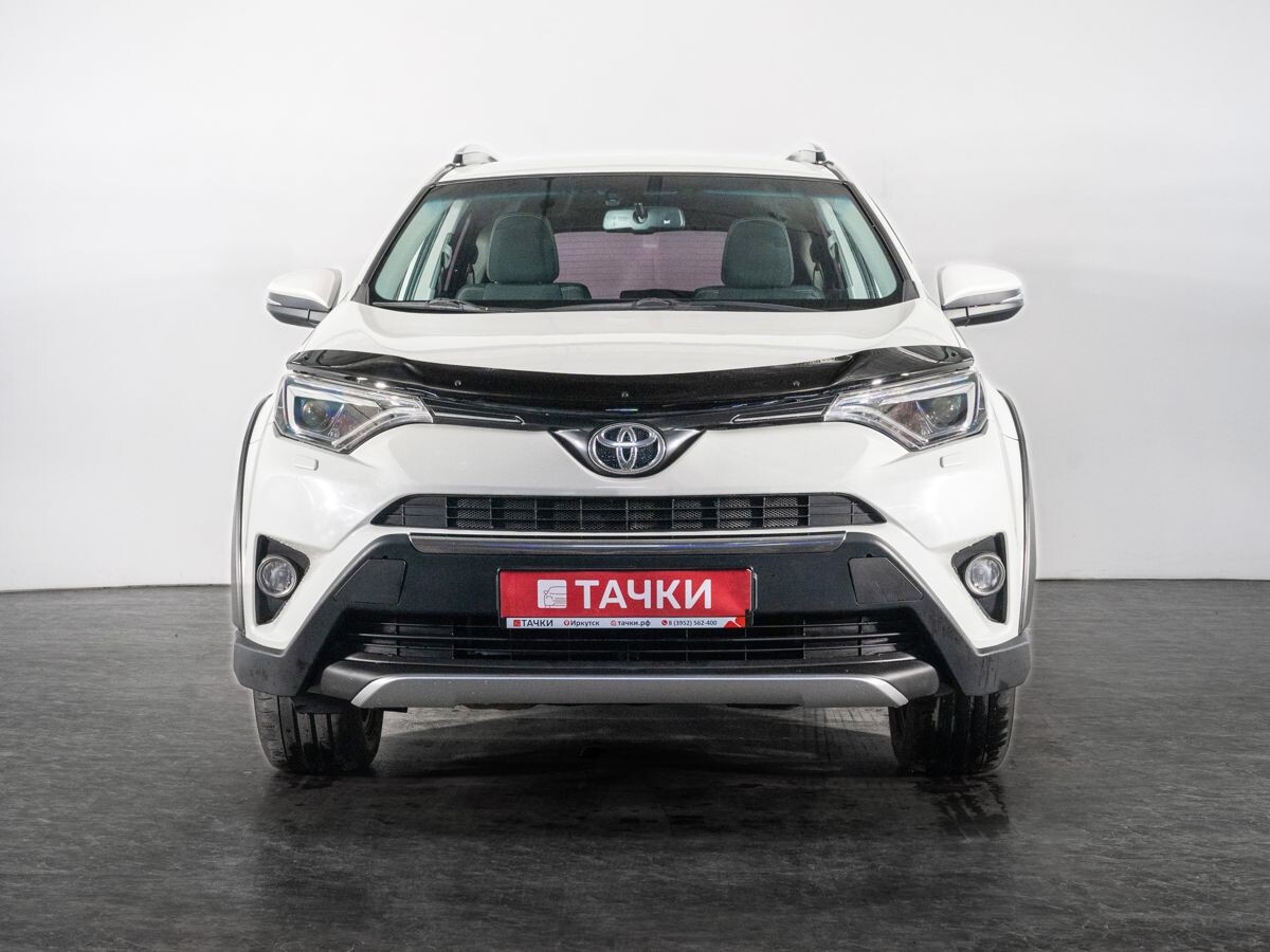 Toyota RAV4 2017 - фото автомобиля