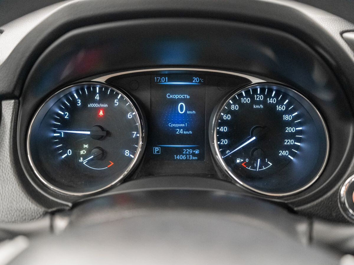Nissan X-Trail 2015 - фото автомобиля