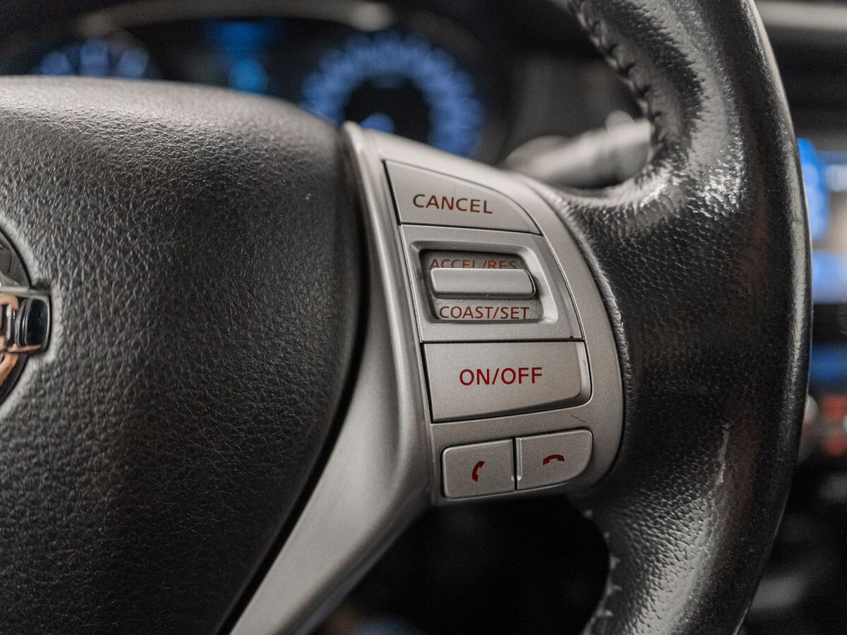 Nissan X-Trail 2015 - фото автомобиля