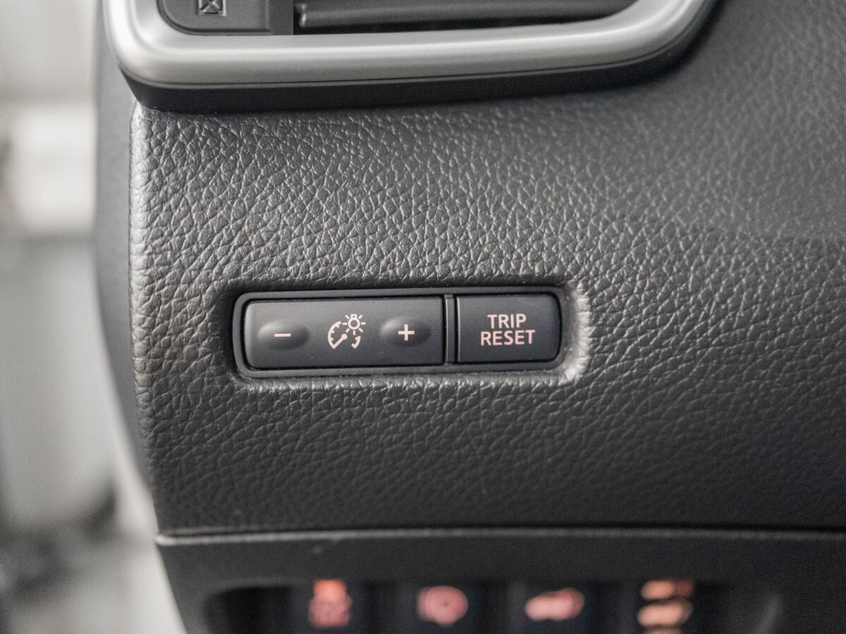 Nissan X-Trail 2015 - фото автомобиля