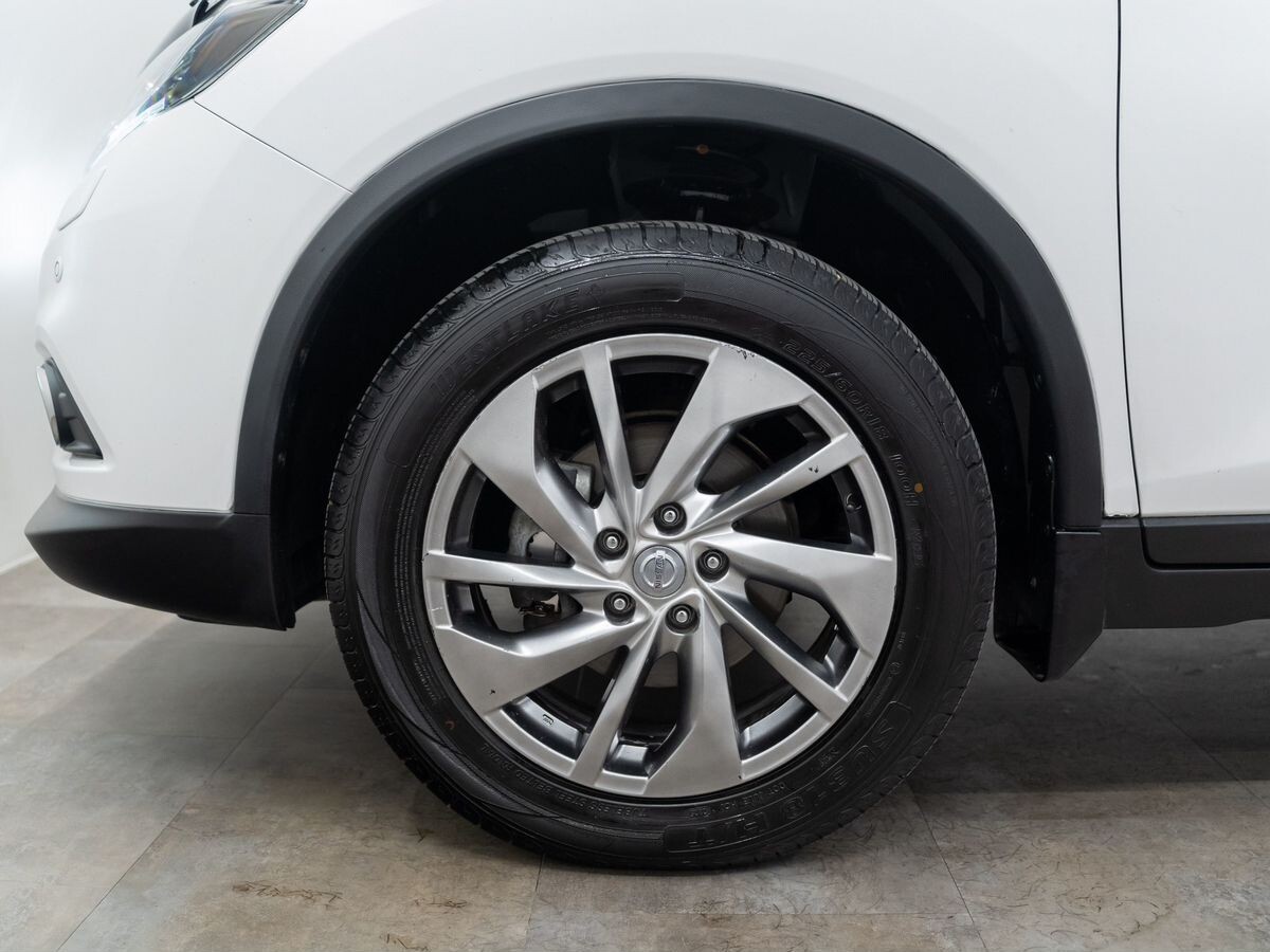 Nissan X-Trail 2015 - фото автомобиля