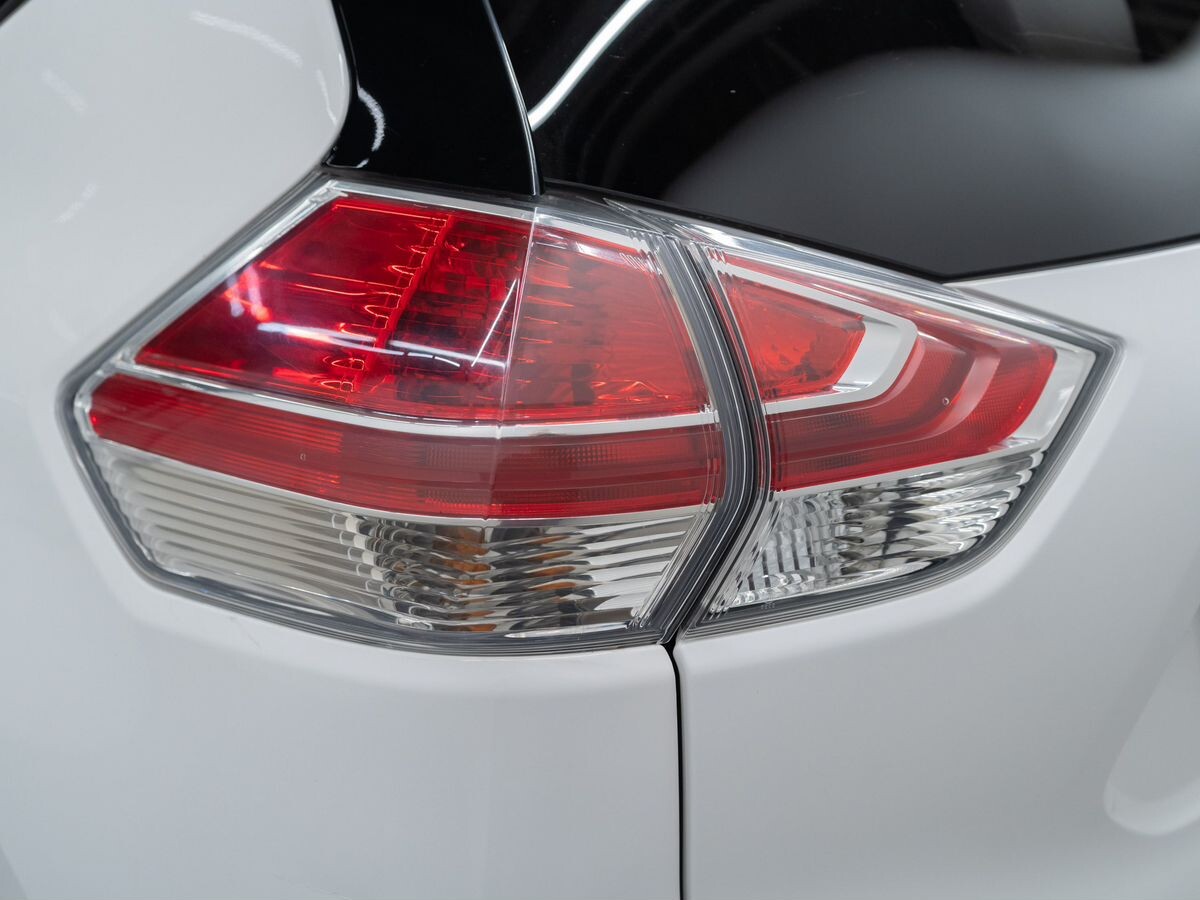 Nissan X-Trail 2015 - фото автомобиля