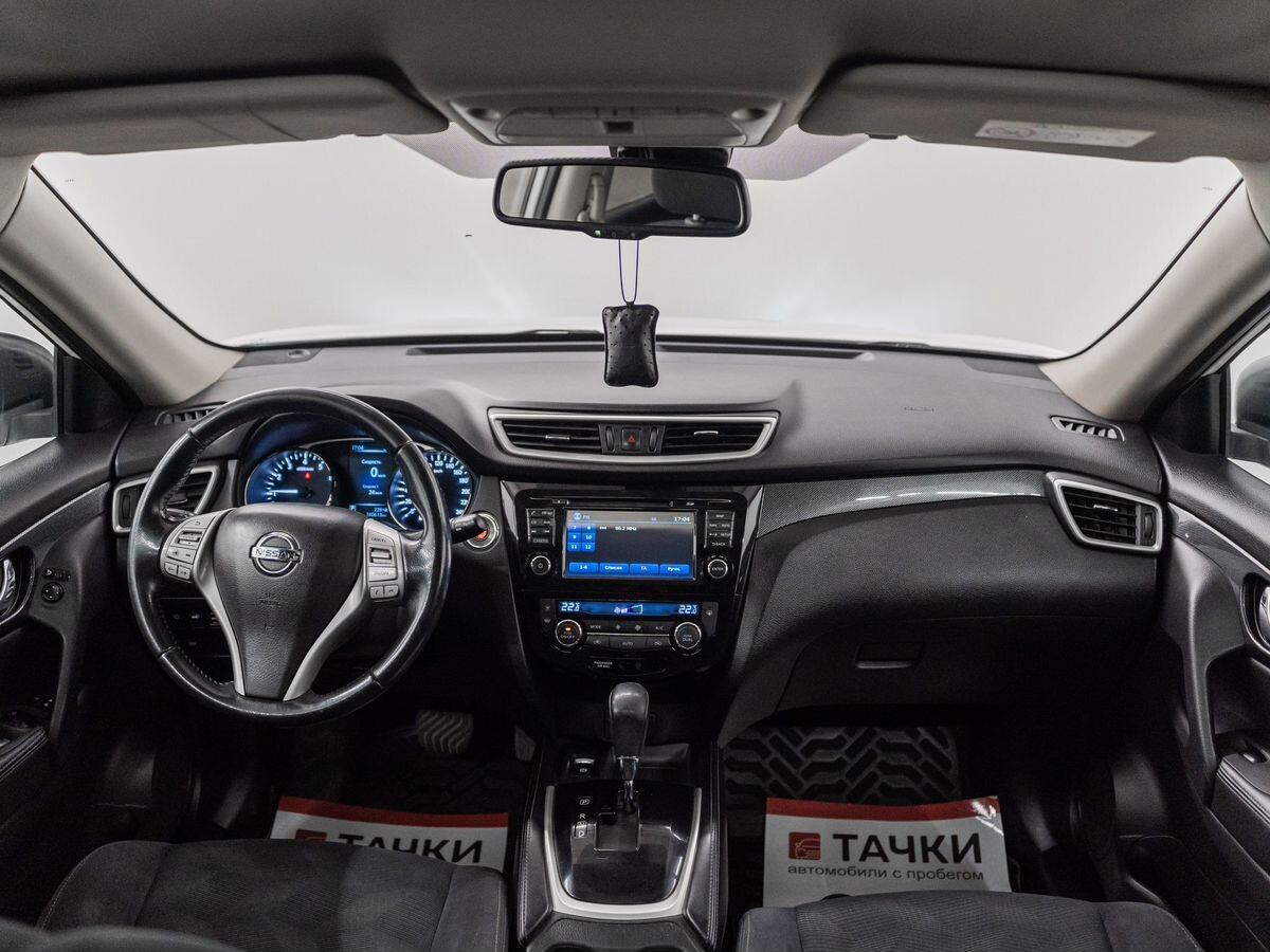 Nissan X-Trail 2015 - фото автомобиля