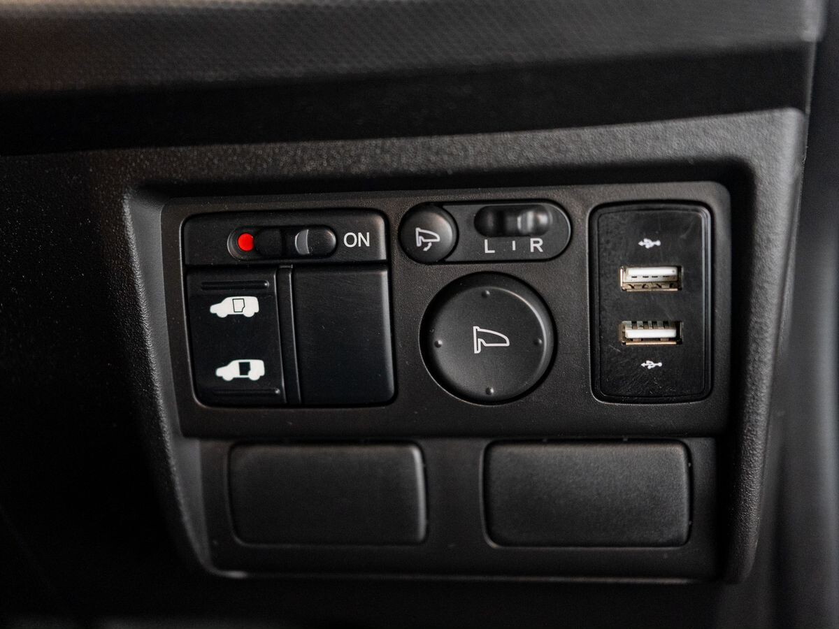 Honda Freed 2008 - фото автомобиля