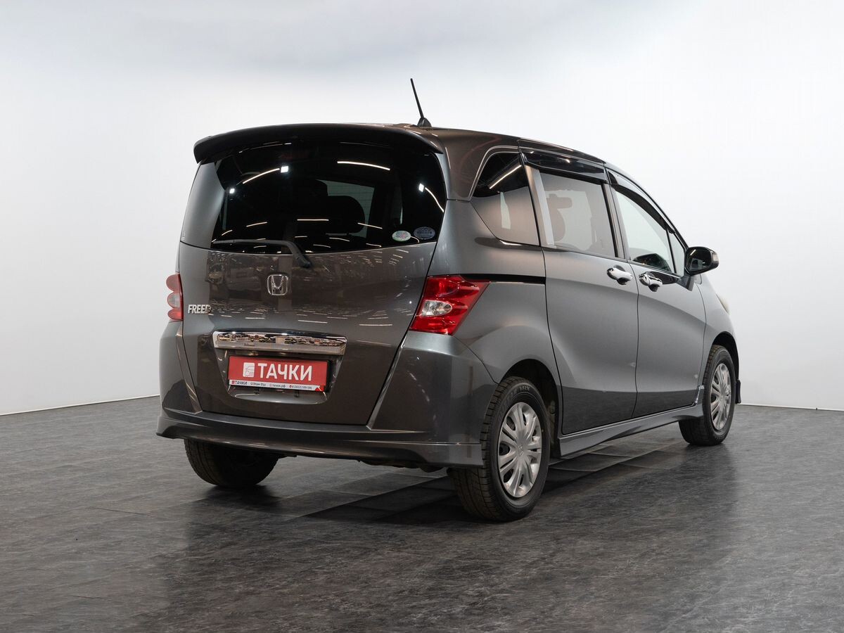 Honda Freed 2008 - фото автомобиля