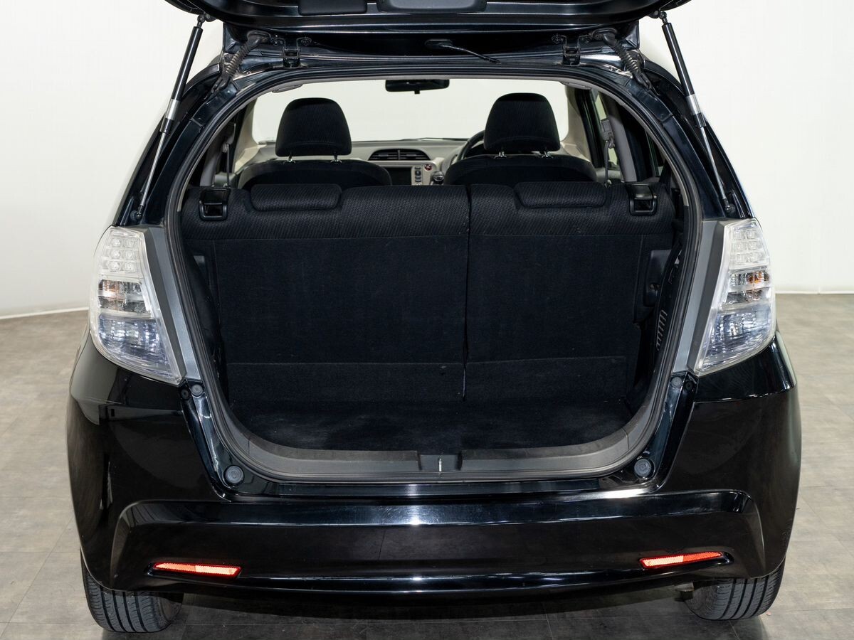 Honda Fit 2012 - фото автомобиля