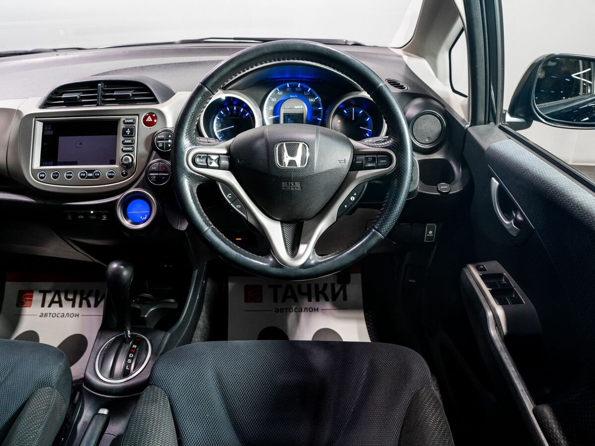 Honda Fit 2012 - фото автомобиля