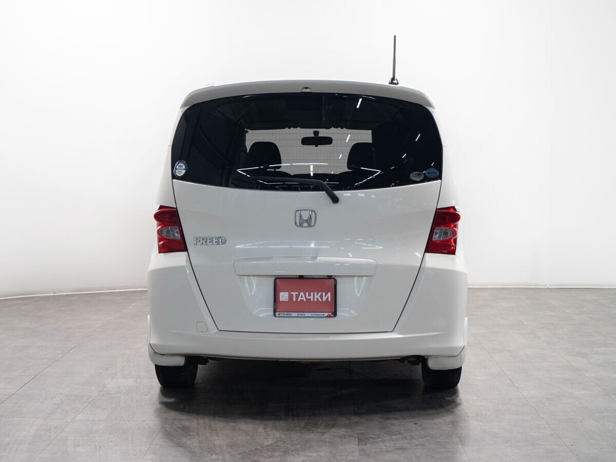 Honda Freed 2008 - фото автомобиля