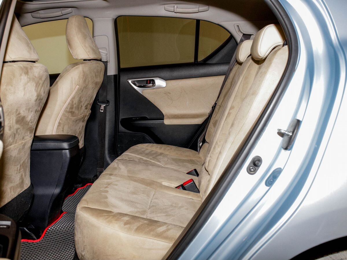 Lexus CT200h 2012 - фото автомобиля