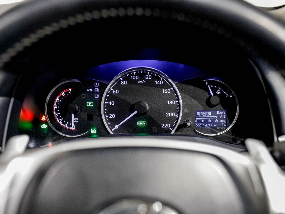 Lexus CT200h 2012 - фото автомобиля