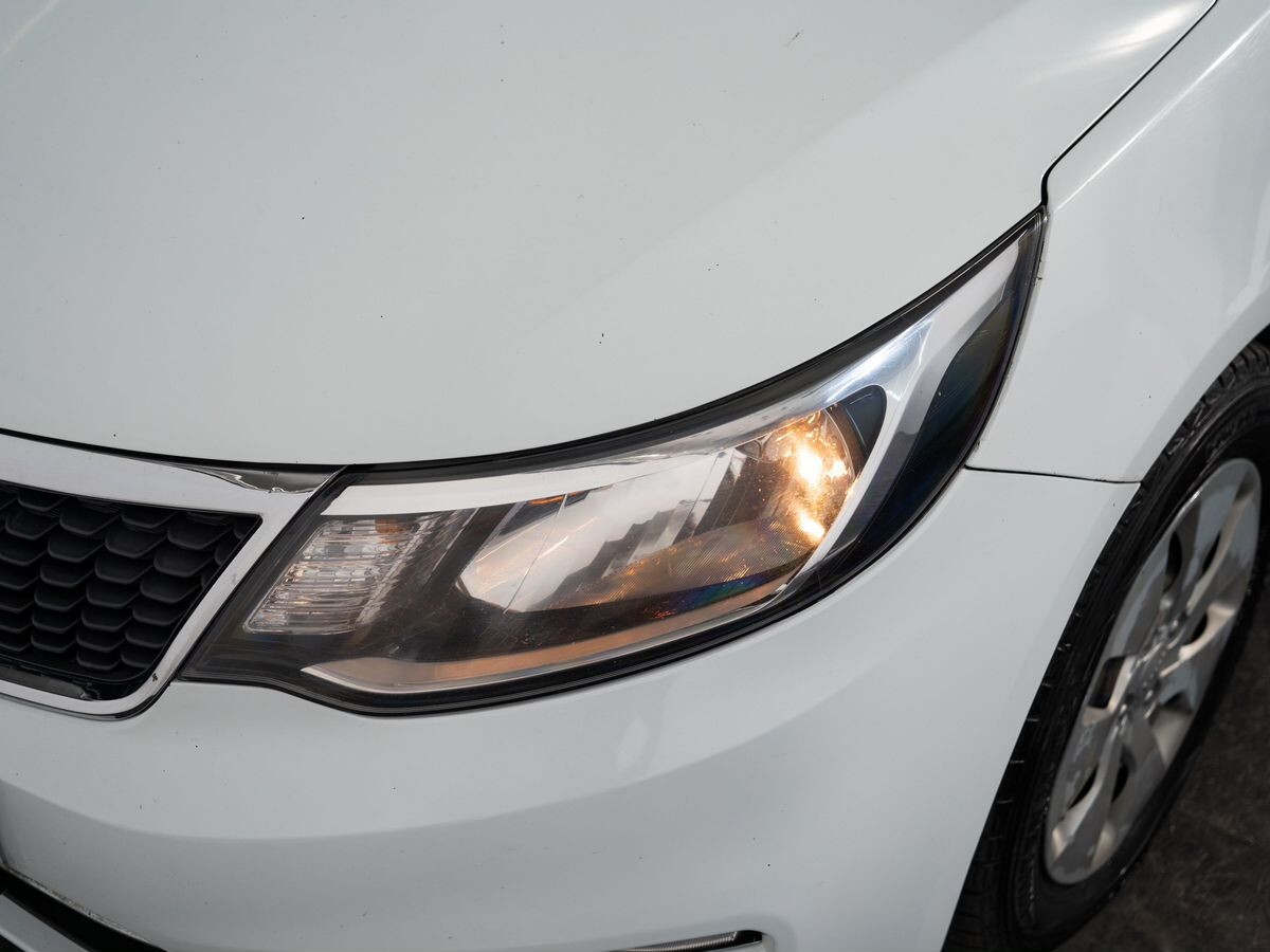 Kia Rio 2015 - фото автомобиля