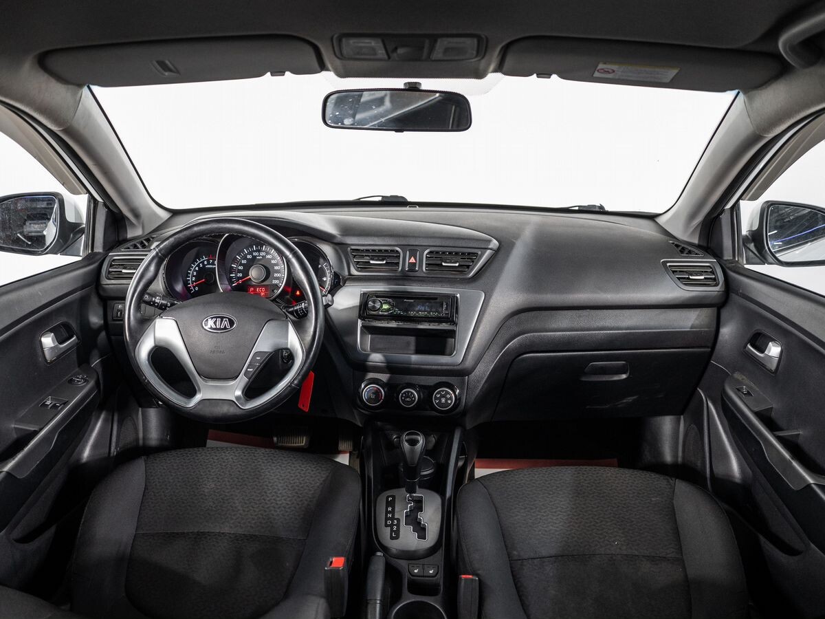 Kia Rio 2015 - фото автомобиля