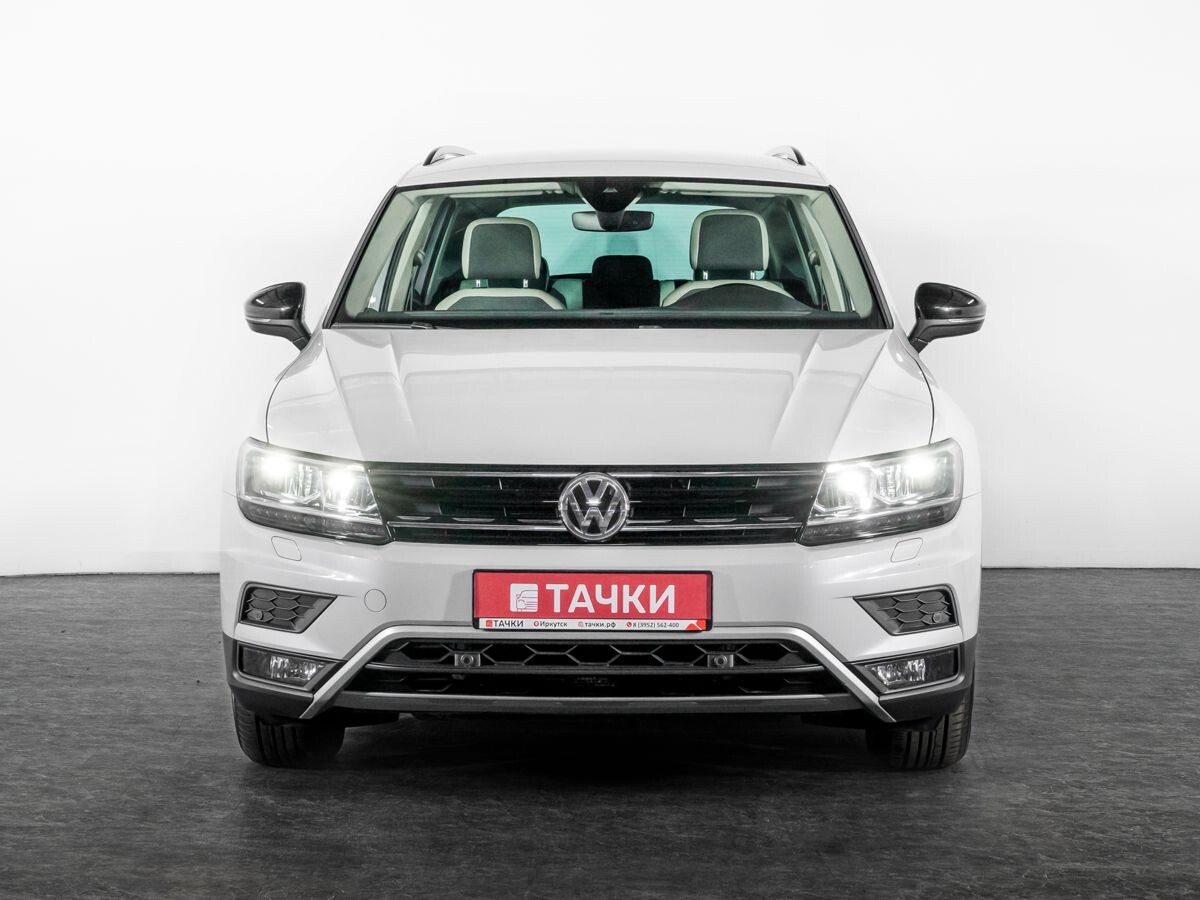Volkswagen Tiguan 2019 - фото автомобиля