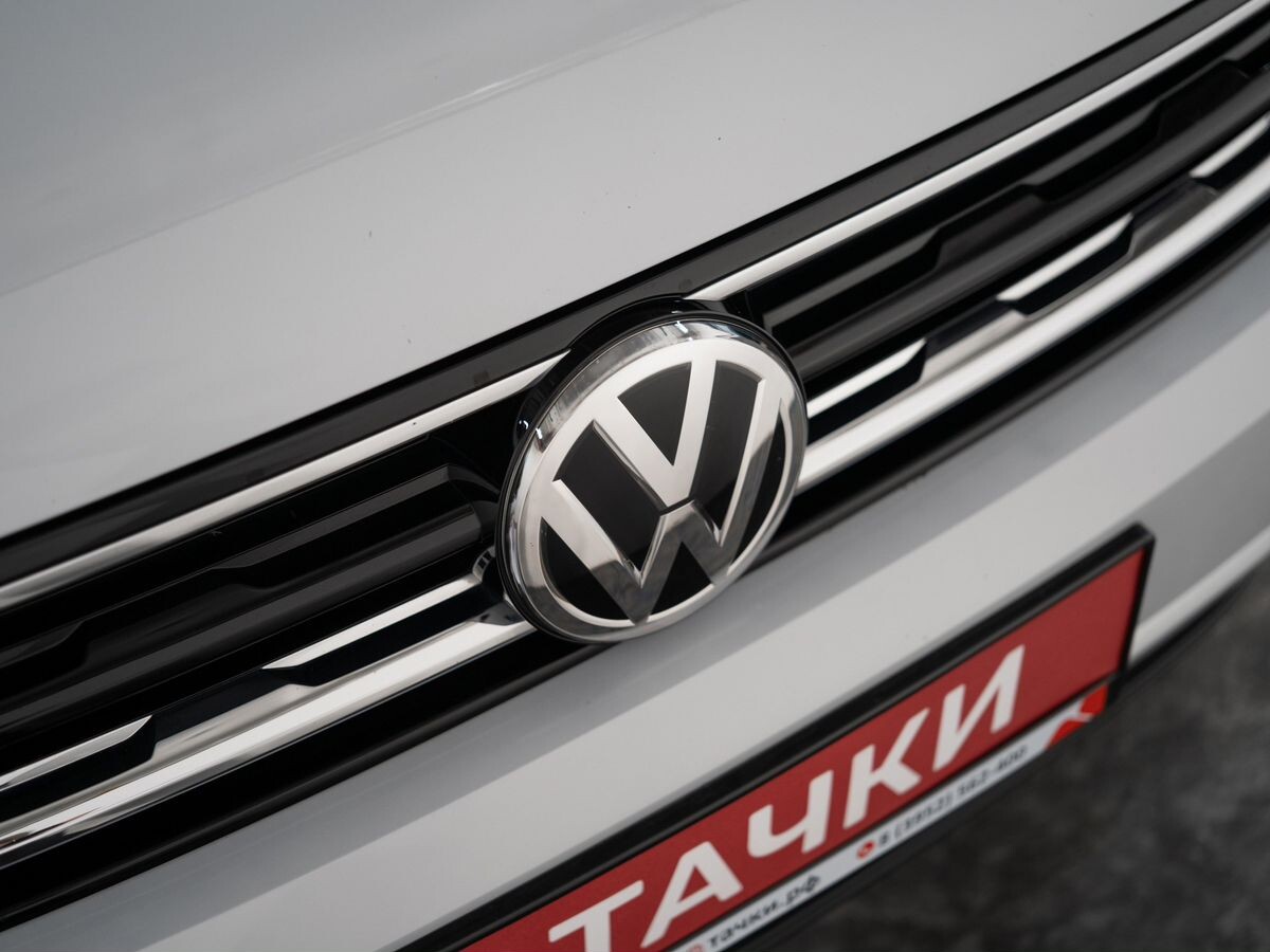 Volkswagen Tiguan 2019 - фото автомобиля