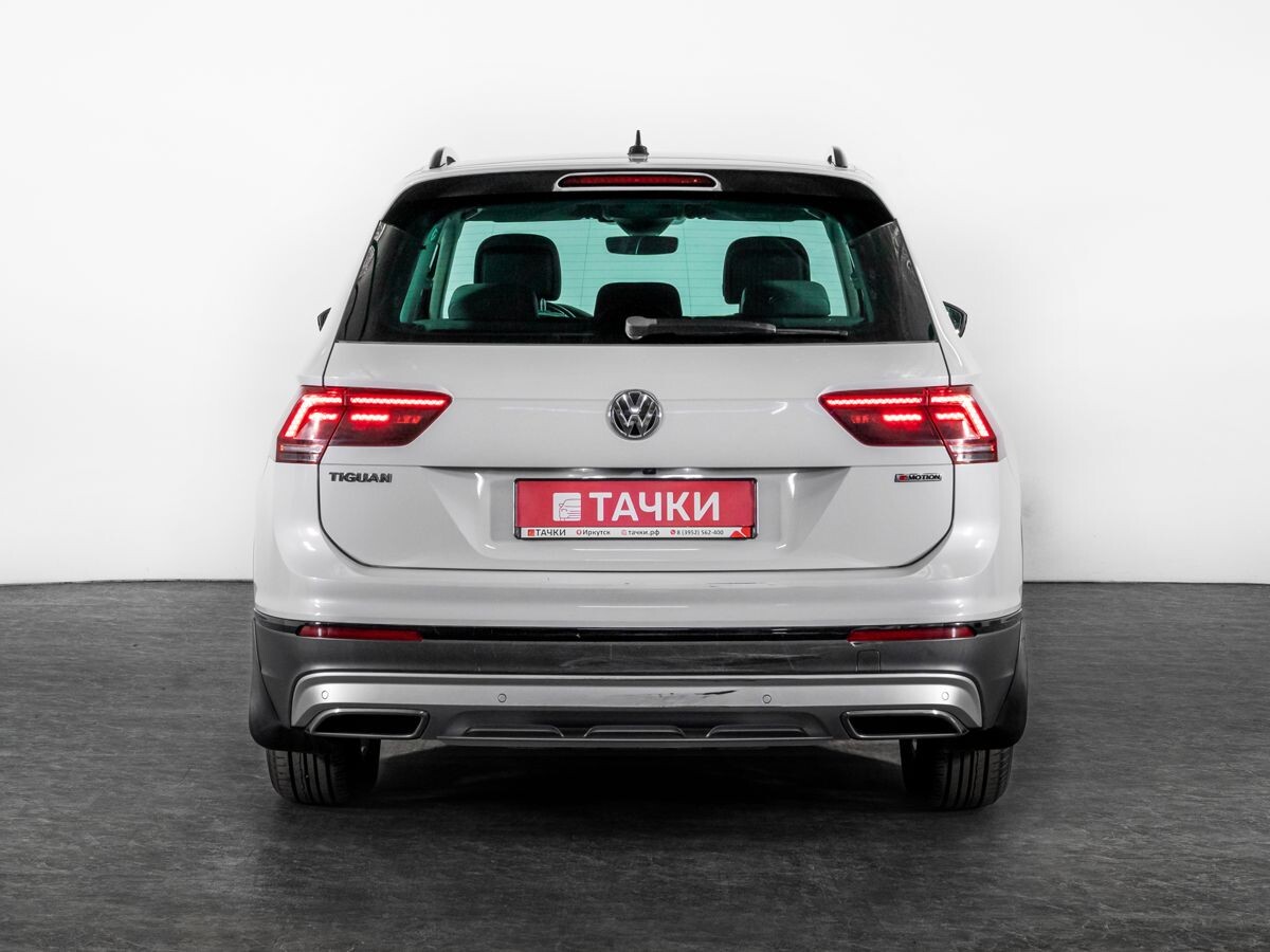 Volkswagen Tiguan 2019 - фото автомобиля
