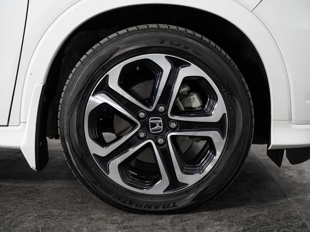 Honda Vezel 2014 - фото автомобиля
