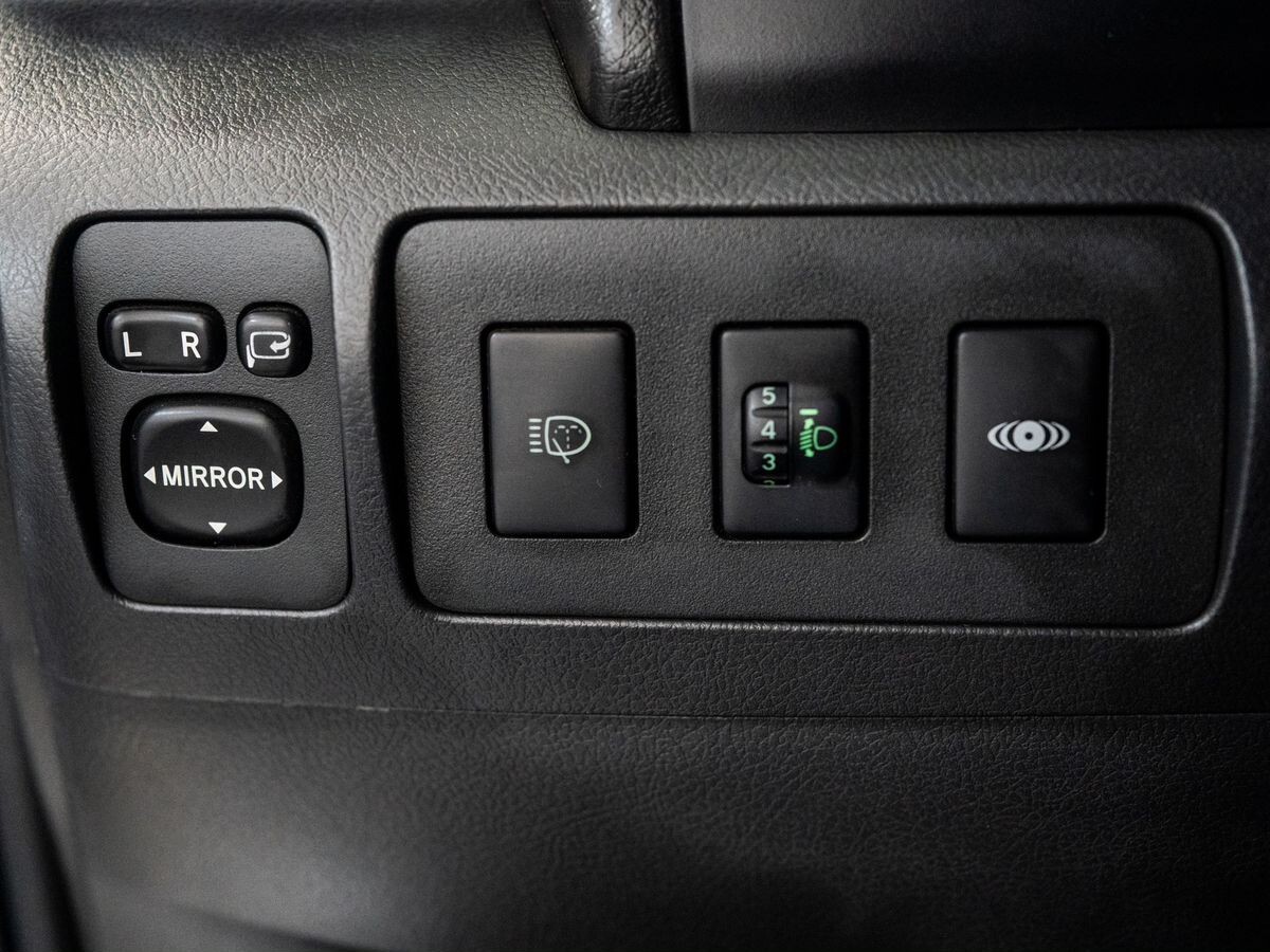 Toyota Camry 2007 - фото автомобиля
