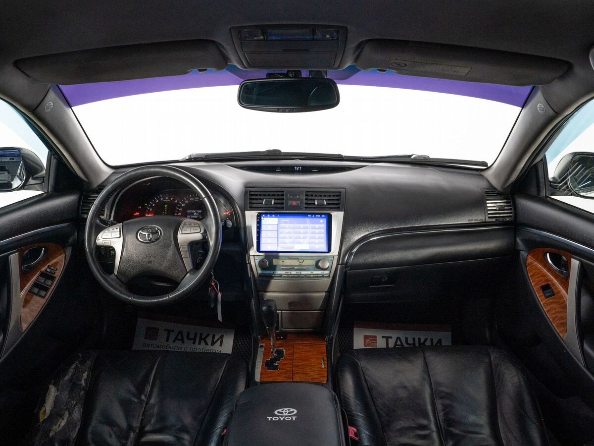 Toyota Camry 2007 - фото автомобиля