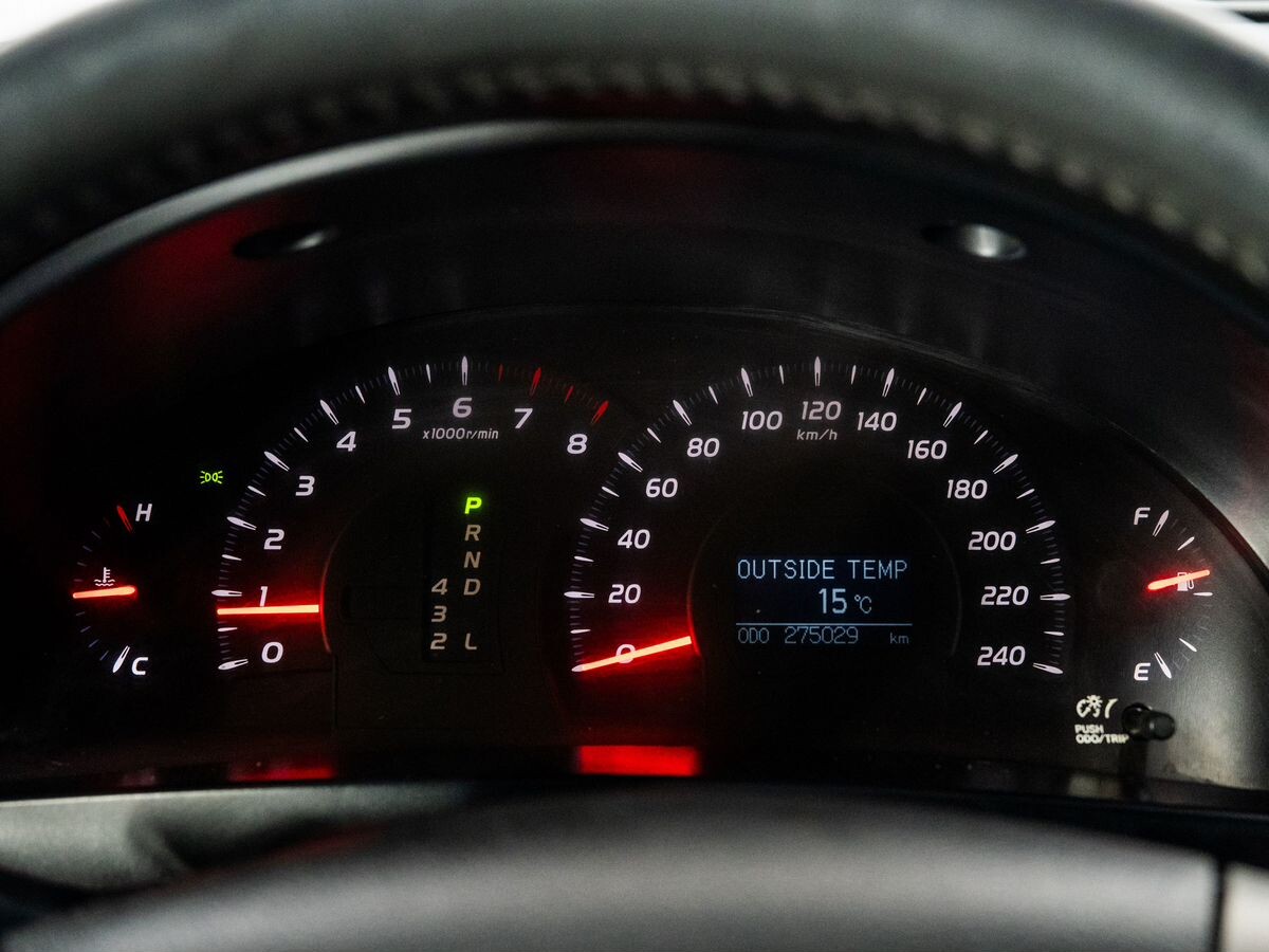 Toyota Camry 2007 - фото автомобиля