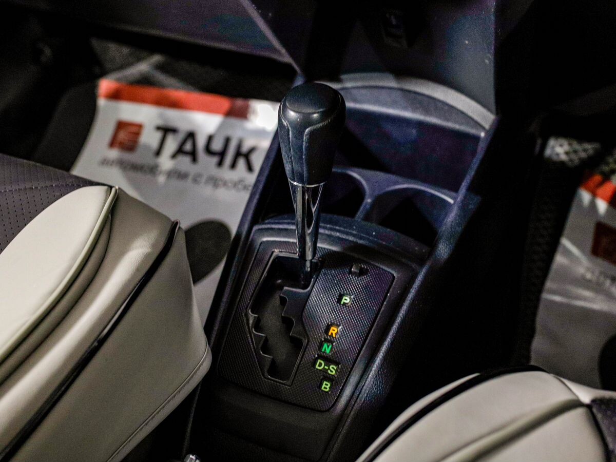 Toyota Corolla Axio 2014 - фото автомобиля