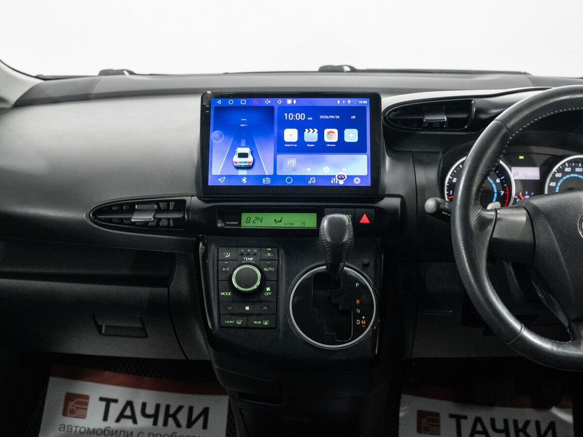 Toyota Wish 2009 - фото автомобиля