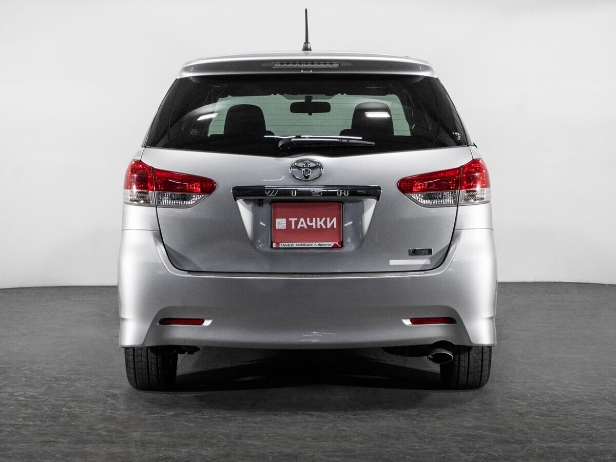 Toyota Wish 2009 - фото автомобиля