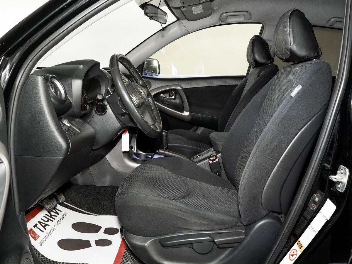 Toyota RAV4 2006 - фото автомобиля
