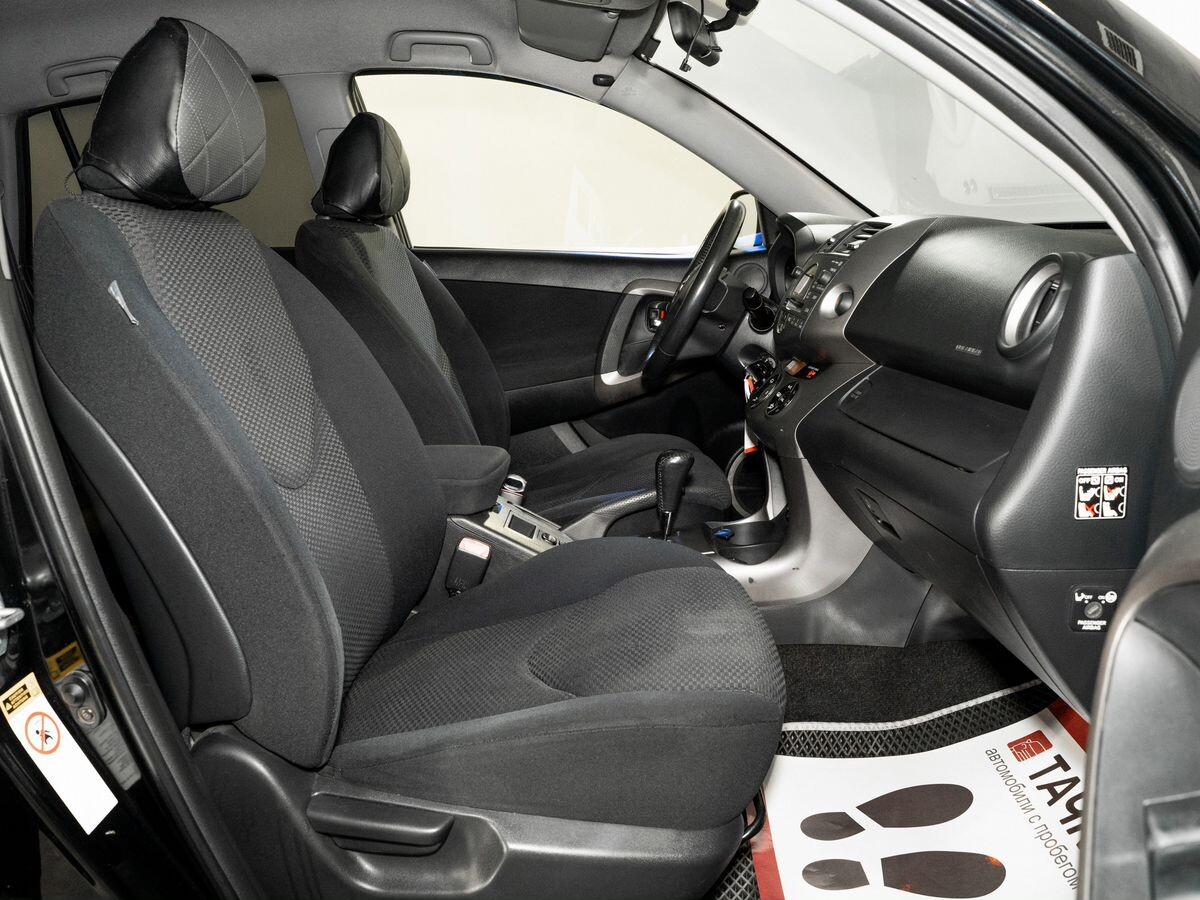 Toyota RAV4 2006 - фото автомобиля