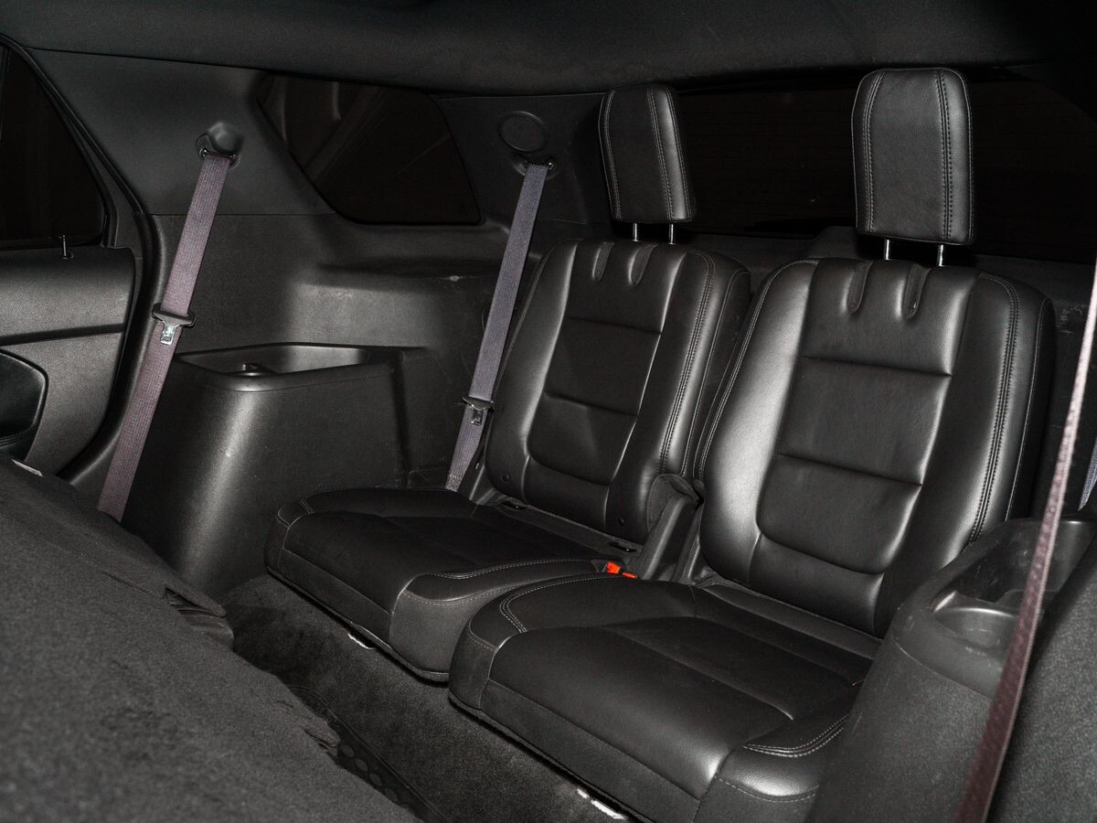 Ford Explorer 2013 - фото автомобиля