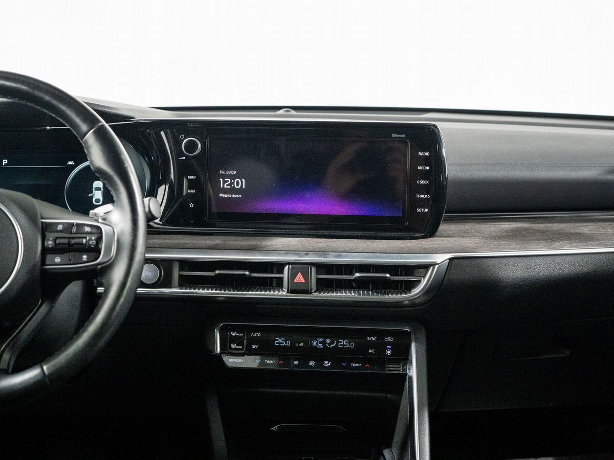 Kia K5 2021 - фото автомобиля