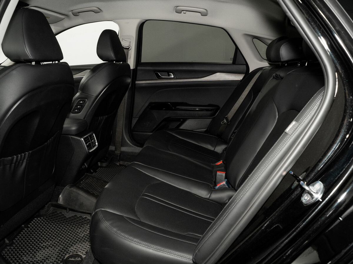 Kia K5 2021 - фото автомобиля