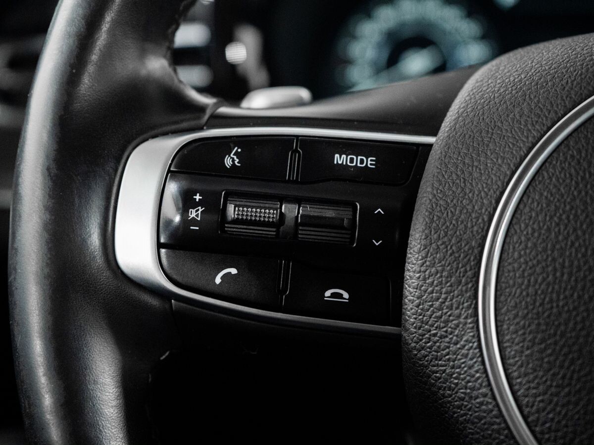 Kia K5 2021 - фото автомобиля