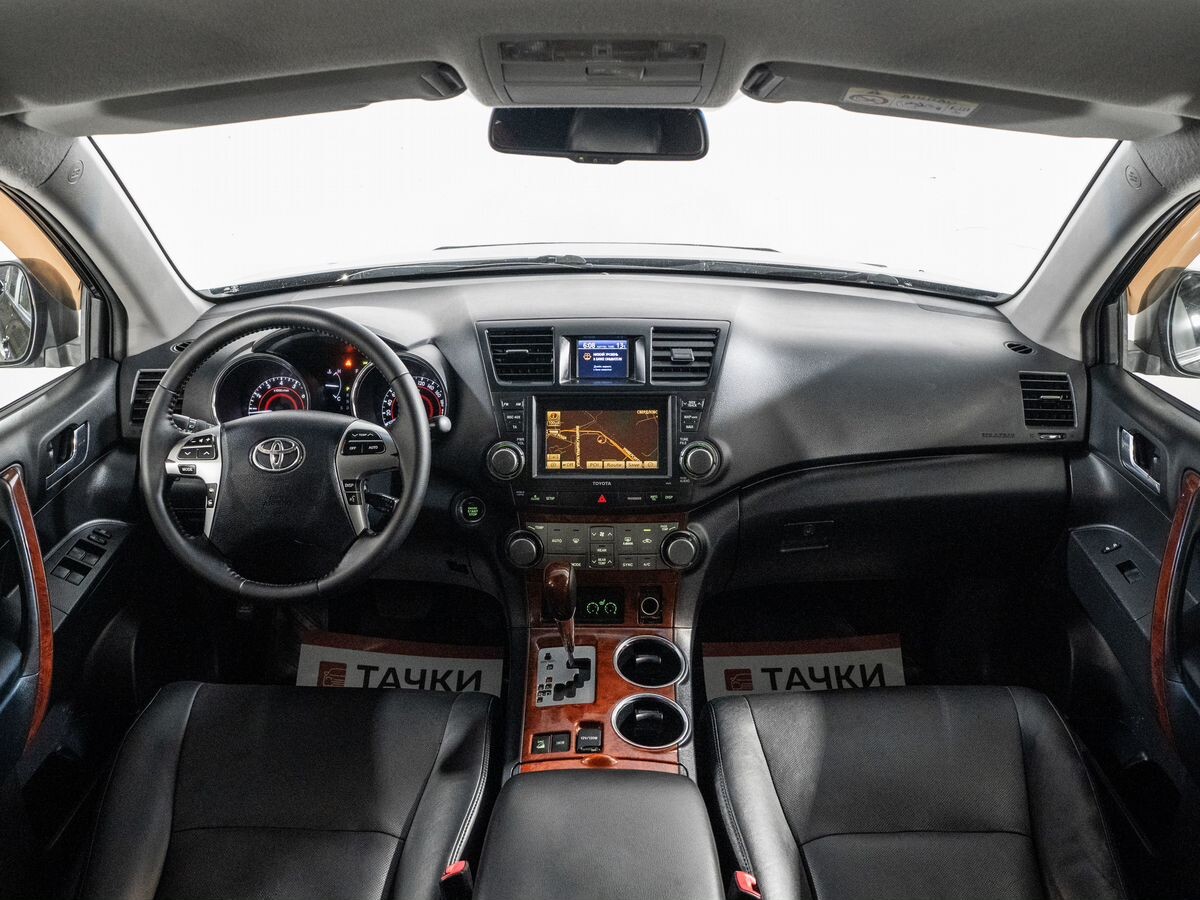 Toyota Highlander 2013 - фото автомобиля
