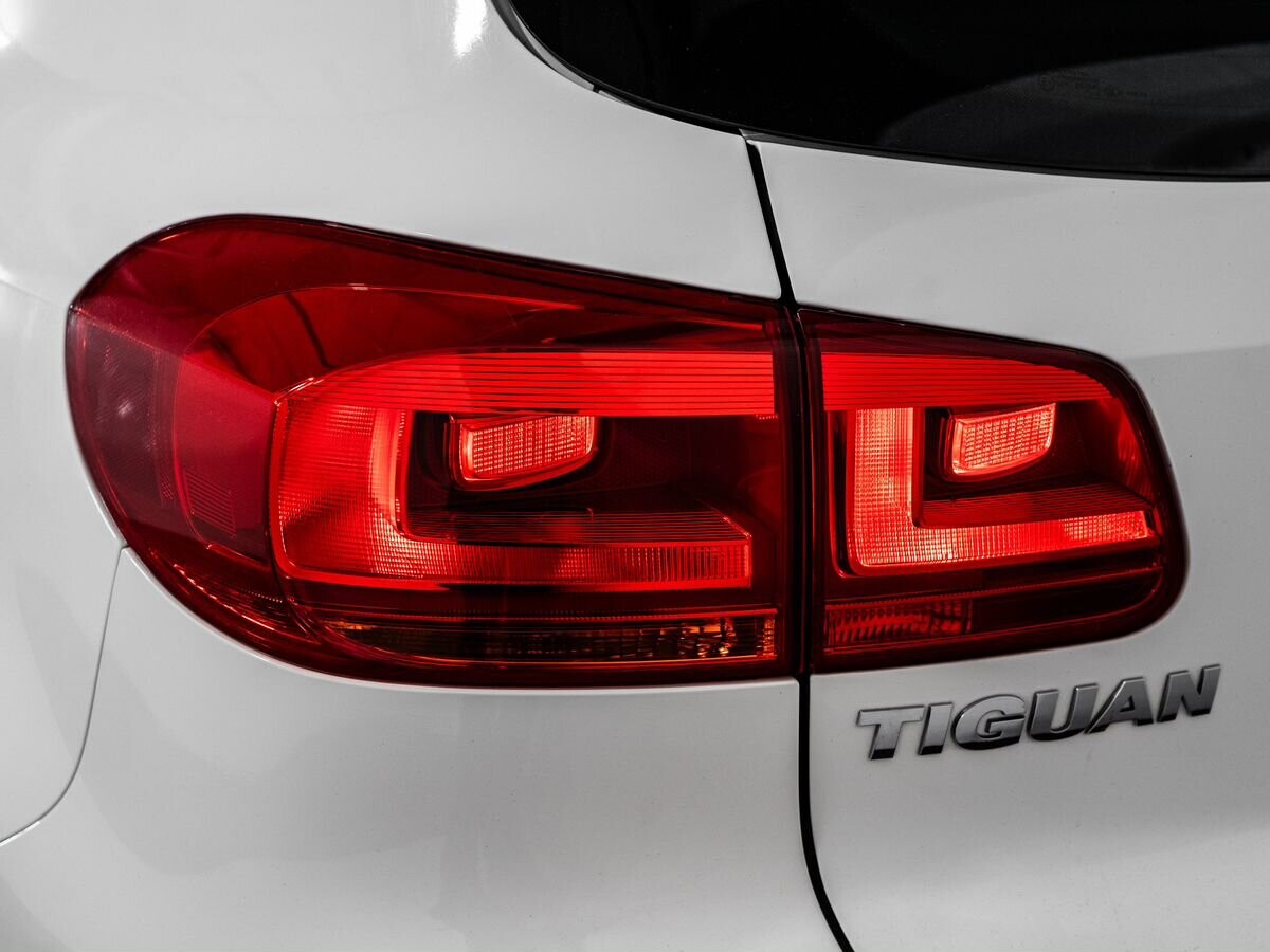 Volkswagen Tiguan 2013 - фото автомобиля